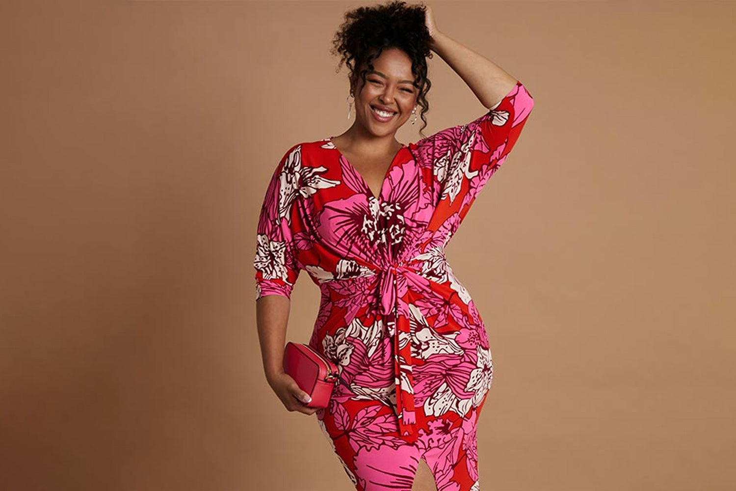 what to wear to a wedding blog feature image