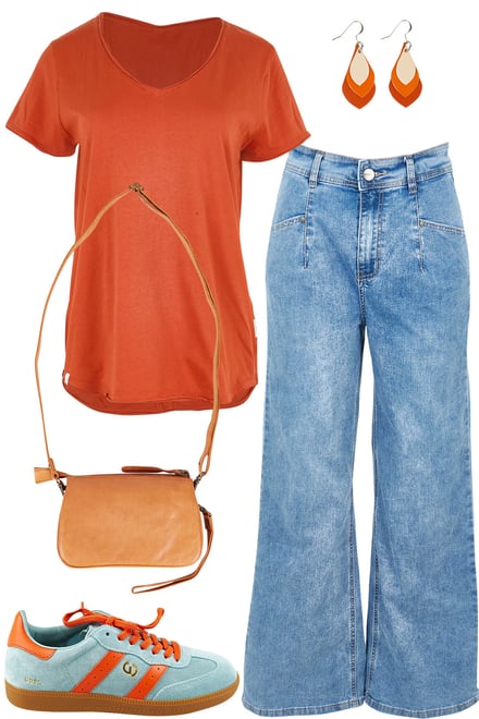 Earthbrown Tee & Light Blue Denim