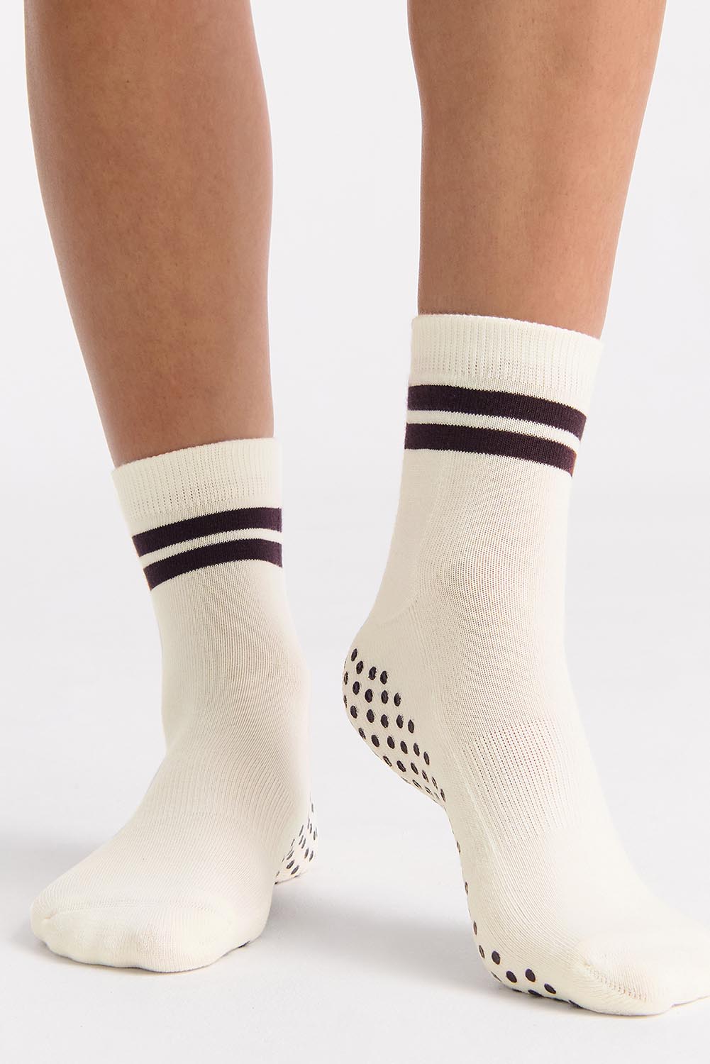 Organic Cotton Grip Sock - Buttercrea