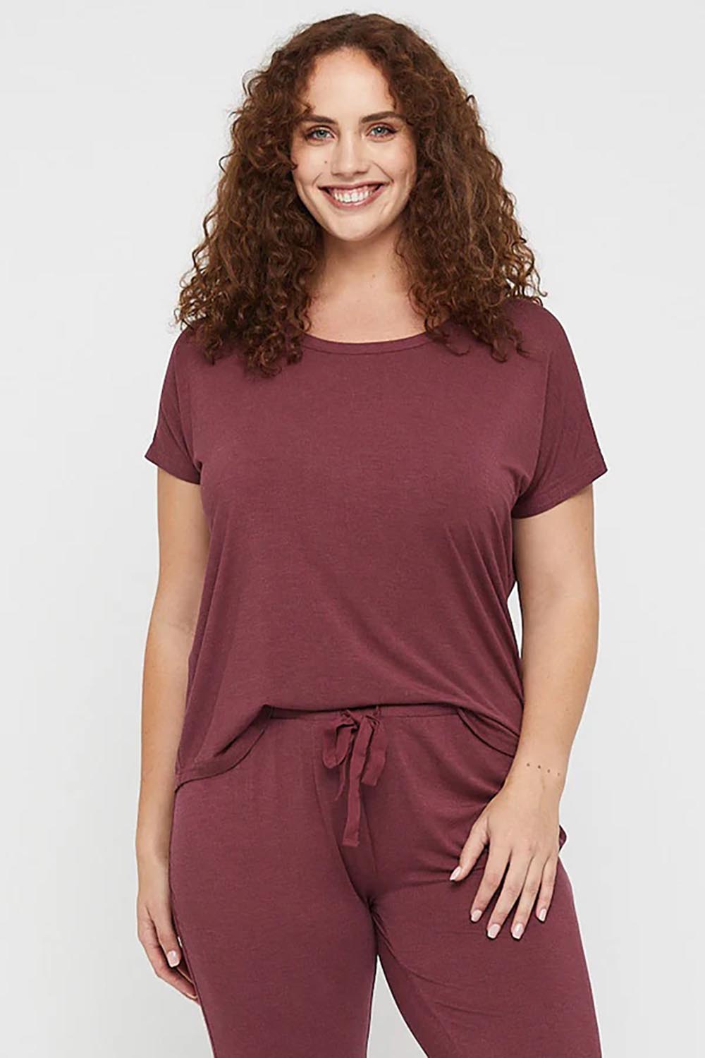 Lounge Bamboo Tee - Burgundy