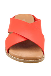 Product shot of the Mystic Leather Slide - Coral in colour Coral, showing detail