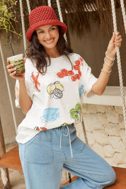 Model Genericm wearing size sample of the Weekend Tee – Harvest in colour Harvest, in a cropped view