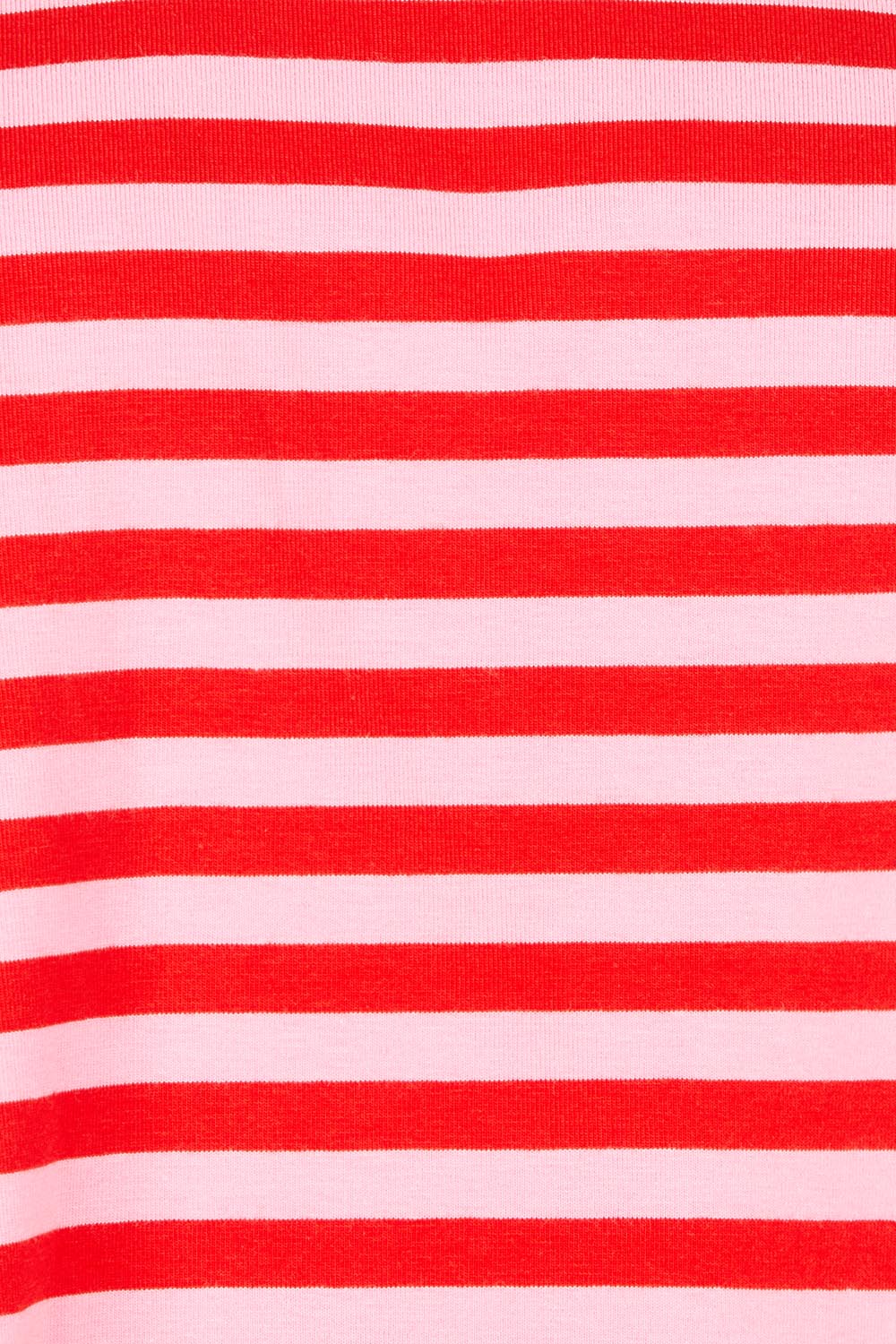 Product shot of the Relax Boxy Cotton Tee in colour Pinkred (Red), detail
