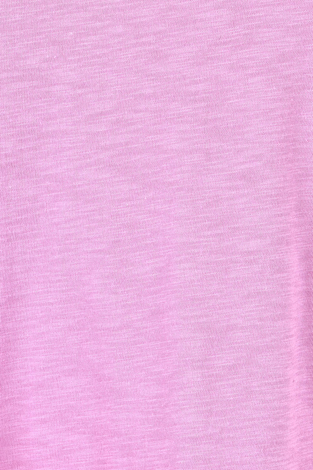 Product shot of the Ariana Cotton Tee in colour Vividberry (Pink), detail
