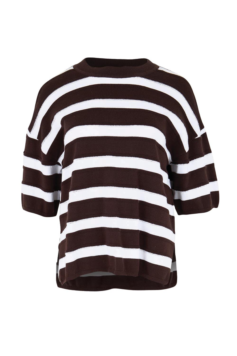 Product shot of the Libby Boxy Top – Chocolate in colour Chocolate, from the front
