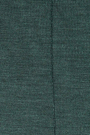 Product shot of the Maui Stretch Tee in colour Ivy (Green), detail