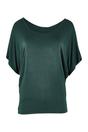 Product shot of the Maui Stretch Tee in colour Ivy (Green), from the front