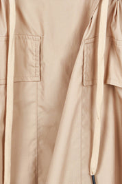 Product shot of the Parker Coat in colour Pebble, detail