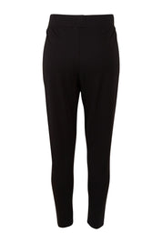Product shot of the Leo Ponte Jogger in colour Black (Black), from the back