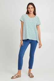 Model Madeline wearing size 10 of the Betty Essential Jean in colour Vintage (Blue), from the front, showing the whole outfit