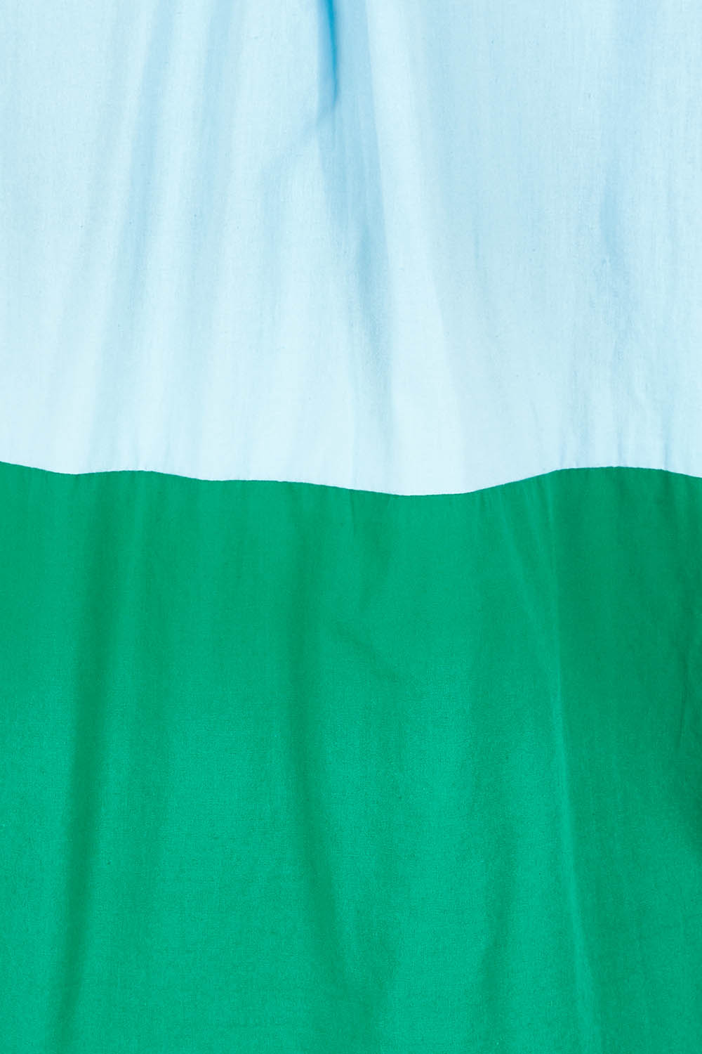 Product shot of the Splice Shirt in colour Greenblue (Green), detail