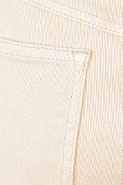 Product shot of the Willow Wide Leg Jean in colour Offwhite (White), detail