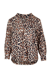 Product shot of the Pinot Cotton Blouse in colour Leopard, from the front