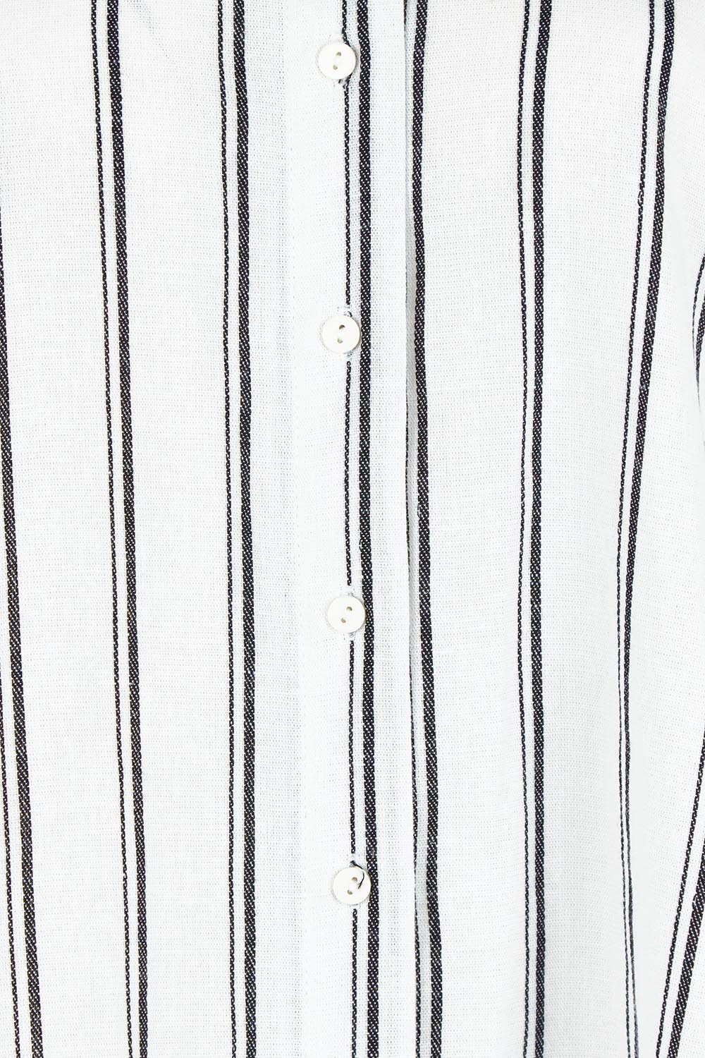 Product shot of the Lynwood Linen Blend Shirt in colour Blkwhite (White), detail