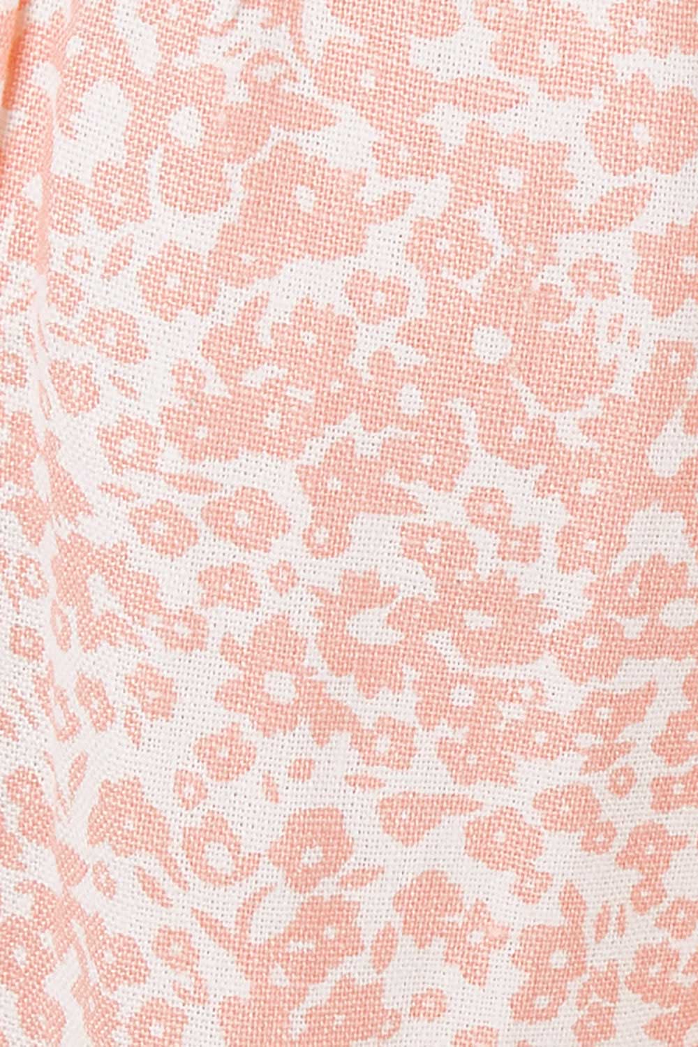 Product shot of the Peyton Short in colour Fleur (Pink), detail