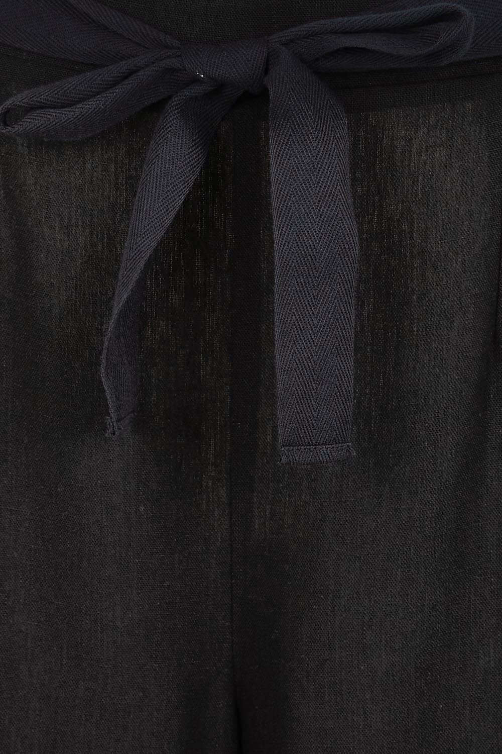 Product shot of the Bella Crop Pants – Black in colour Black, showing detail