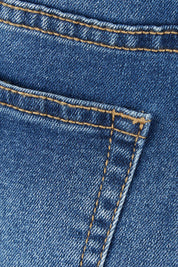Product shot of the Bonnie Bermuda Denim in colour Indigo (Blue), detail