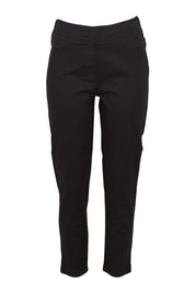 Product shot of The 7/8 Pull On Pant in colour Black (Black), from the front