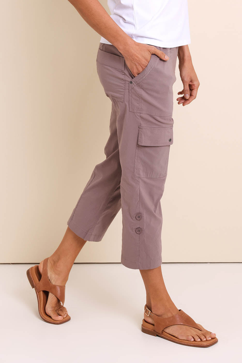 Model Amandam wearing size 10 of the :The Lightweight Cotton Blend Cargo Pant  - Baci in colour Baci, from an angle
