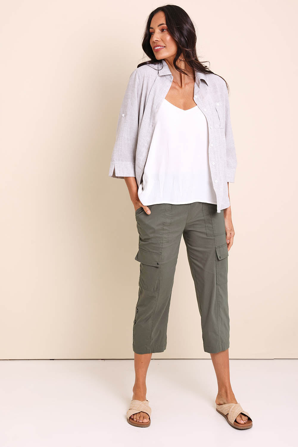 Model Amandam wearing size 10 of the :The Lightweight Cotton Blend Cargo Pant  - Moss in colour Moss, from the front