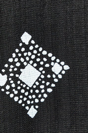 Product shot of The Relax Fit Printed Top in colour Blkfloral (Black), detail