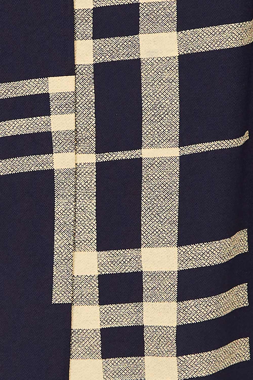 Product shot of The Relax Fit Printed Top in colour Navycamel (Blue), detail