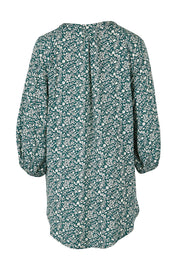 Product shot of The Perfect Relaxed Fit Shirt in colour Greenivory (Green), from the back
