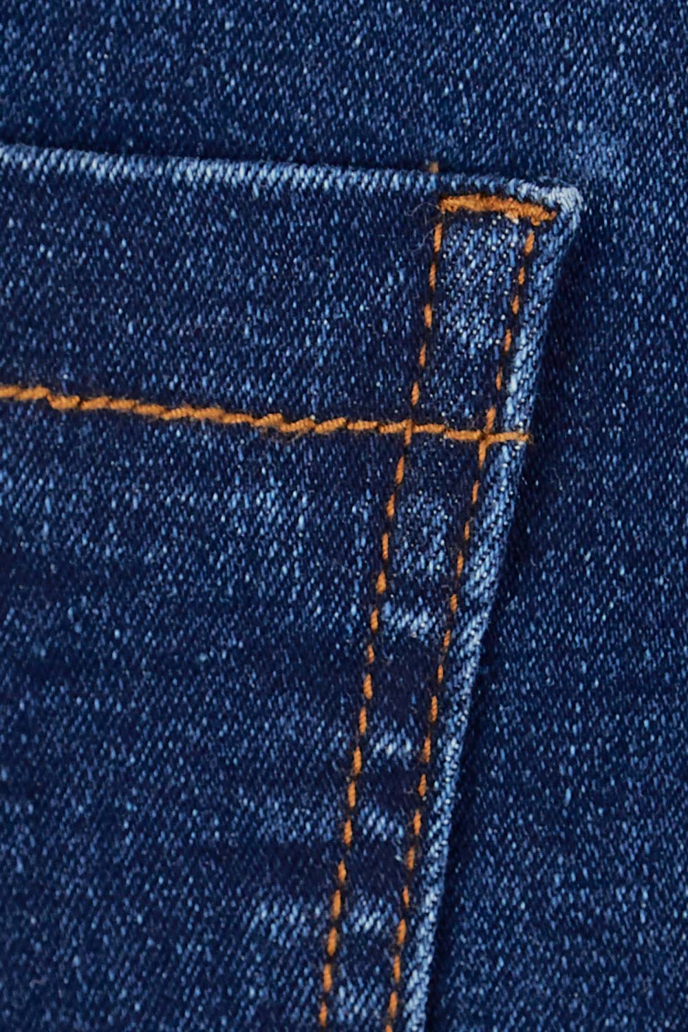 Product shot of The Weekender Shorts in colour Darkdenim (Blue), detail
