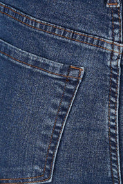 Product shot of The Keepers Highwaisted Straight Jean in colour Darkdenim (Blue), detail