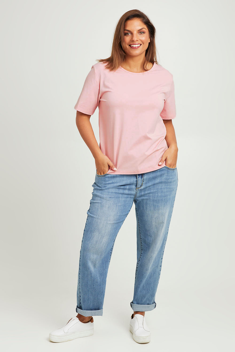Model Moniquep wearing size 14 of the The Keepers Cotton Tee – Softpink in colour Softpink, from the front