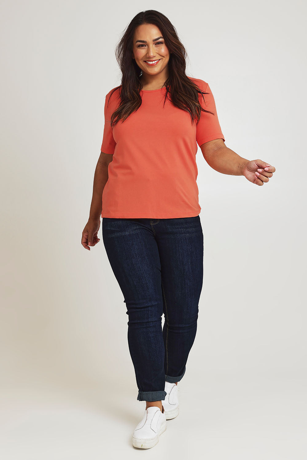 Model Ashleighf wearing size 16 of the The Keepers Cotton Tee – Sunset in colour Sunset, from the front