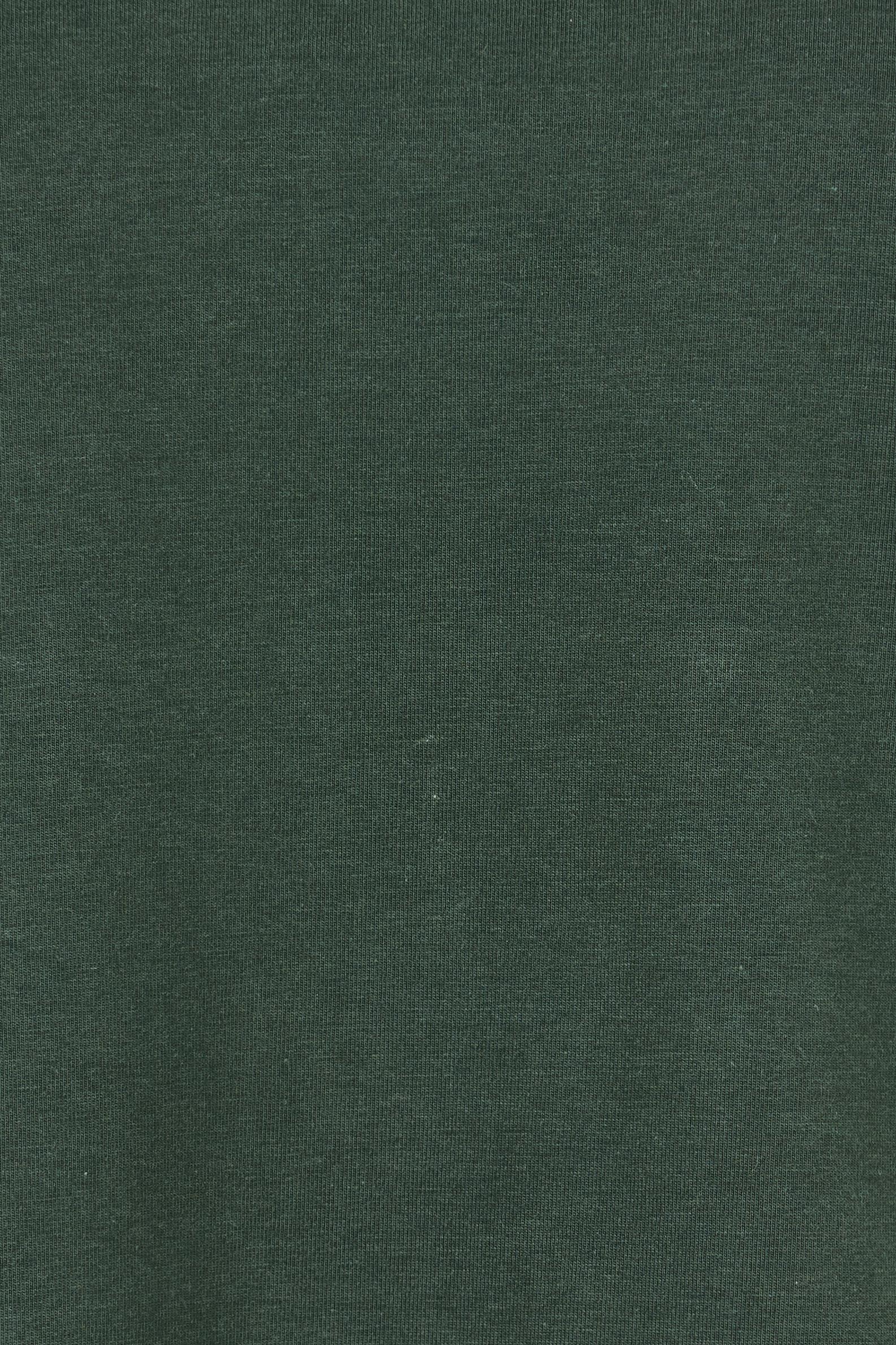 Product shot of The Keepers Skivvy in colour Pinegreen (Green), detail