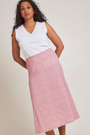 Model Terri-Leigh wearing size 14 of The Bamboo Blend Print Fit & Flare Skirt in colour Pinkblush (Pink), from the front, cropped image