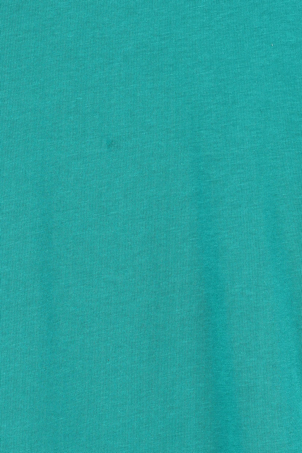 Product shot of The Luxe Pima Cotton Tee in colour Grassgreen (Green), detail
