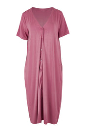 Product shot of the The Pack & Go Luxe Bamboo Button Up Dress with Pockets - Smokeyrose in colour Smokeyrose, from the front