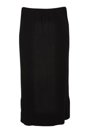 Product shot of The Pack & Go Luxe Bamboo Pull On Maxi Skirt in colour Black (Black), from the front