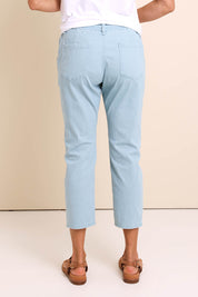 Model Amandam wearing size 10 of the The Pull On Cotton Pant With Drawstring – Aloe in colour Aloe, from the front