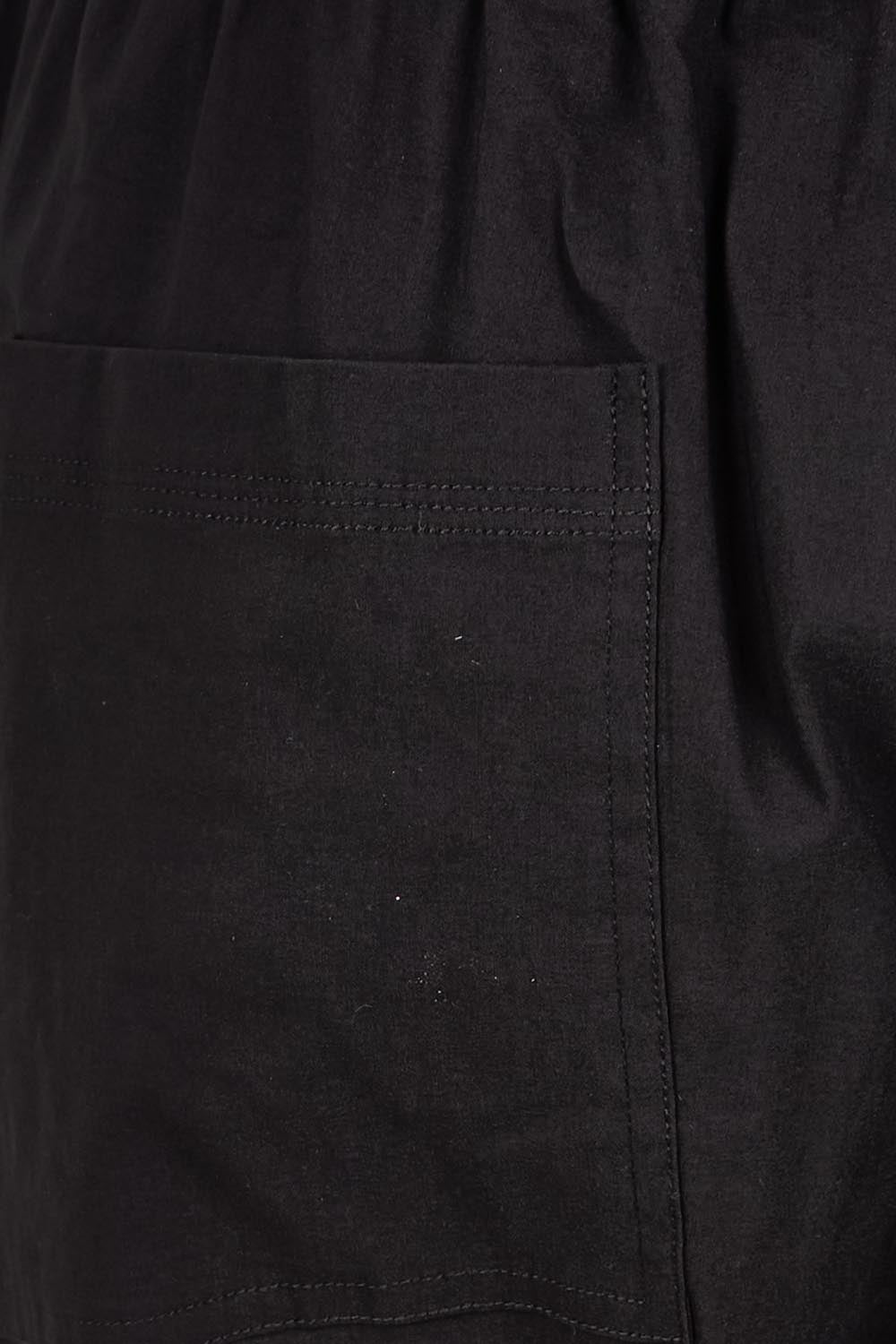 Product shot of the The Elastic Waist Pull On Patch Pocket Pant – Black in colour Black, showing detail