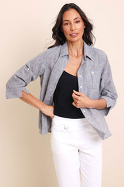 Model Amandam wearing size 10 of the The Easy Wear Shirt  - Graphite in colour Graphite, in a cropped view