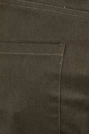 Product shot of The Teachers Cotton Pant With Pockets in colour Pinegrove (Green), detail