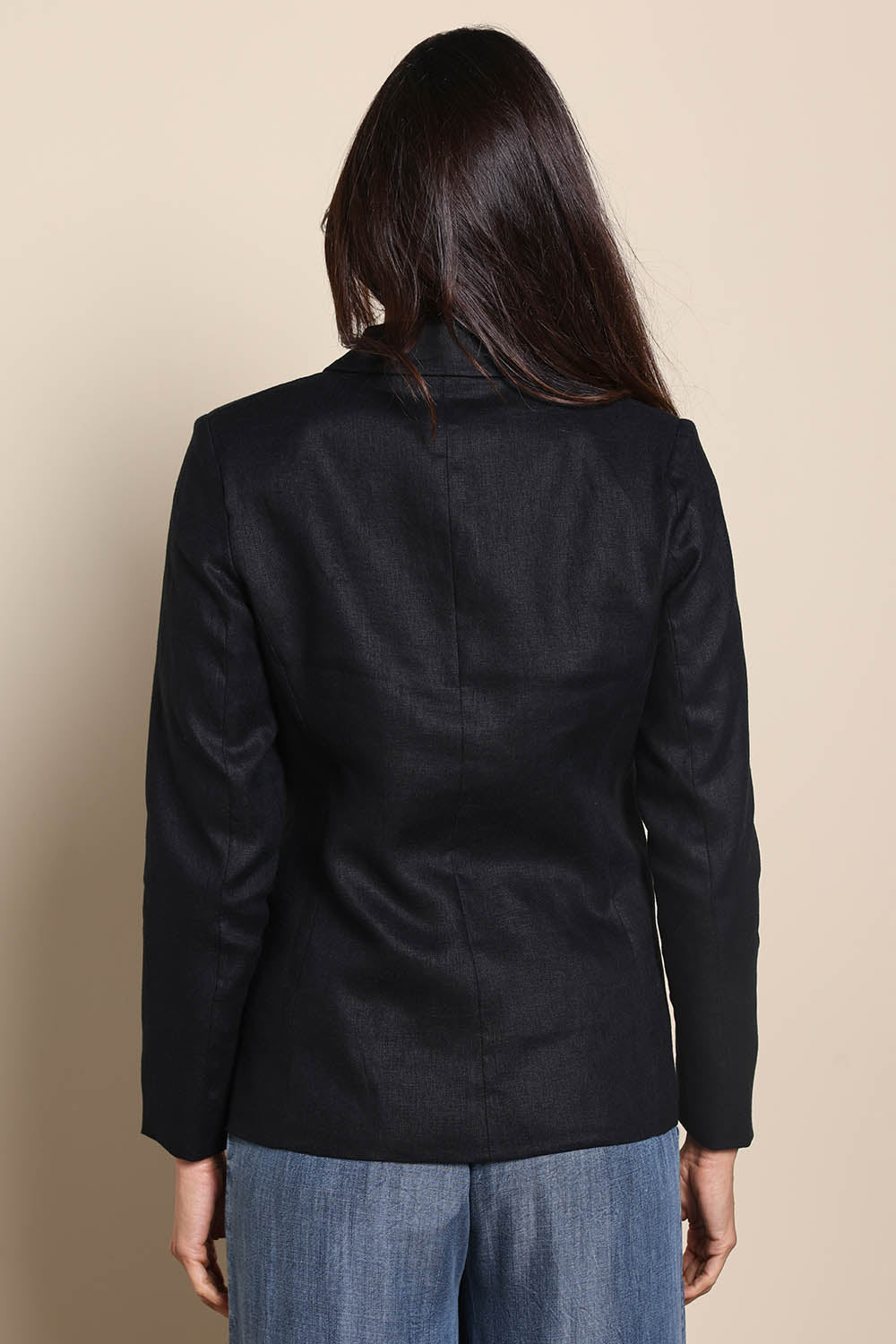 Model Amandam wearing size 10 of the The Classic Every Wear Blazer – Black in colour Black, from the back