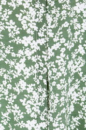 Product shot of the The Every Wear Shirt  - Greenwhite in colour Greenwhite, showing detail