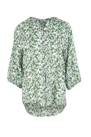 Product shot of the The Every Wear Shirt  - Greenwhite in colour Greenwhite, from the front