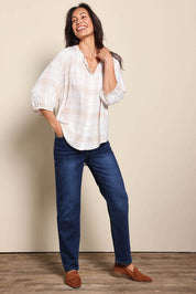 Model Amandam wearing size 10 of the The Every Wear Shirt – Ivorysand in colour Ivorysand, from the front