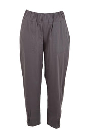 Product shot of the The Lightweight Cotton Blend Pintuck Hem Pant – Gravel in colour Gravel, from the front