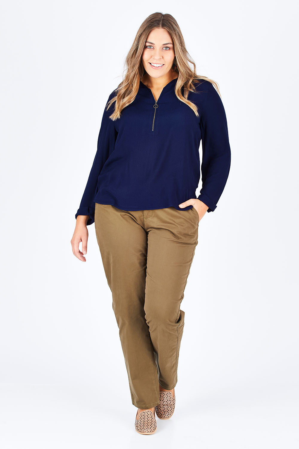 Model Natalia wearing size 14 of The Zip Front Blouse in colour Navy (Blue), from the front, showing the whole outfit