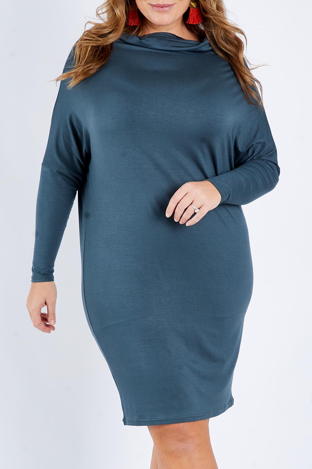 Model Fiona wearing size 16 of The Multiin colourWay Dress - Forest (Green), from the front, cropped image
