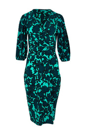 Product shot of The Printed Knot Waist Detail Dress in colour Tealfleur (Green), from the front