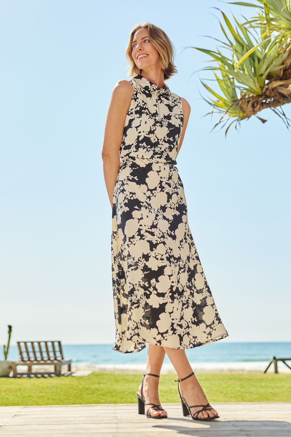 Preloved The Printed Roll Neck Dress - Blkblossom