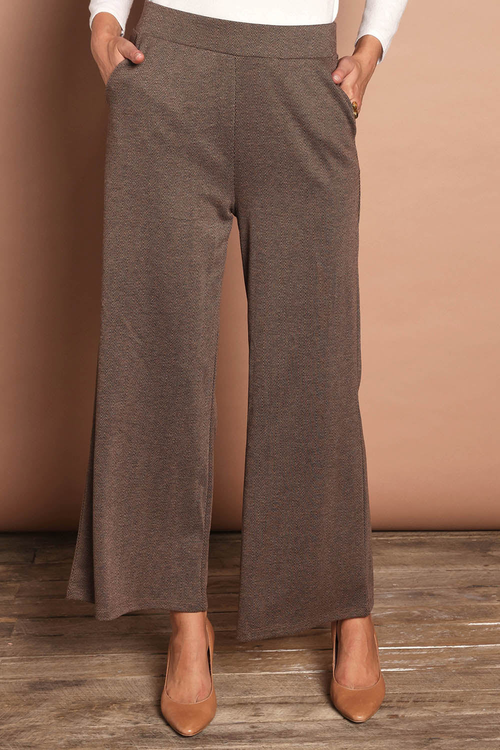 The Herringbone Wide Leg Pull On Pant – Camelbrown